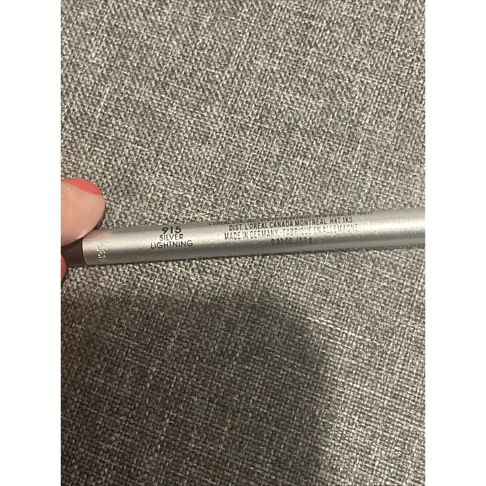 2 X L'OREAL HIP STUDIO SECRETS INTENSE EYELINER 915 Silver Lightning